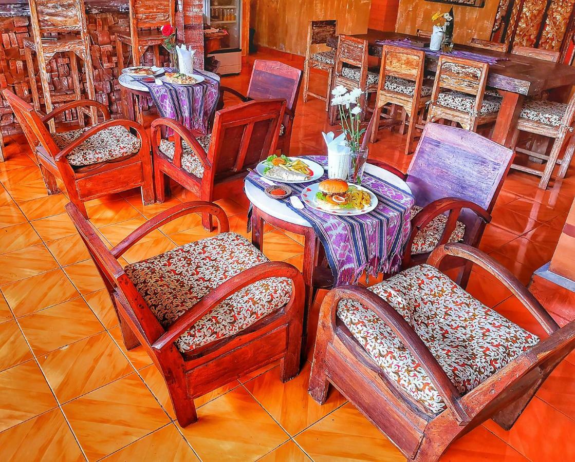 Lovina Palace 외부 사진