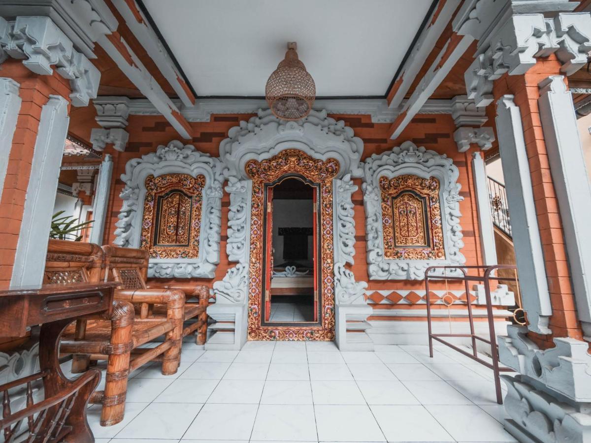 Lovina Palace 외부 사진